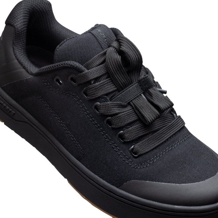 livewire-youth-blk-7-2048x2048